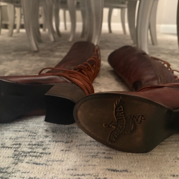 NEW Freebird Brown and Tan Leather Knee-High Boots. - Picture 4 of 7